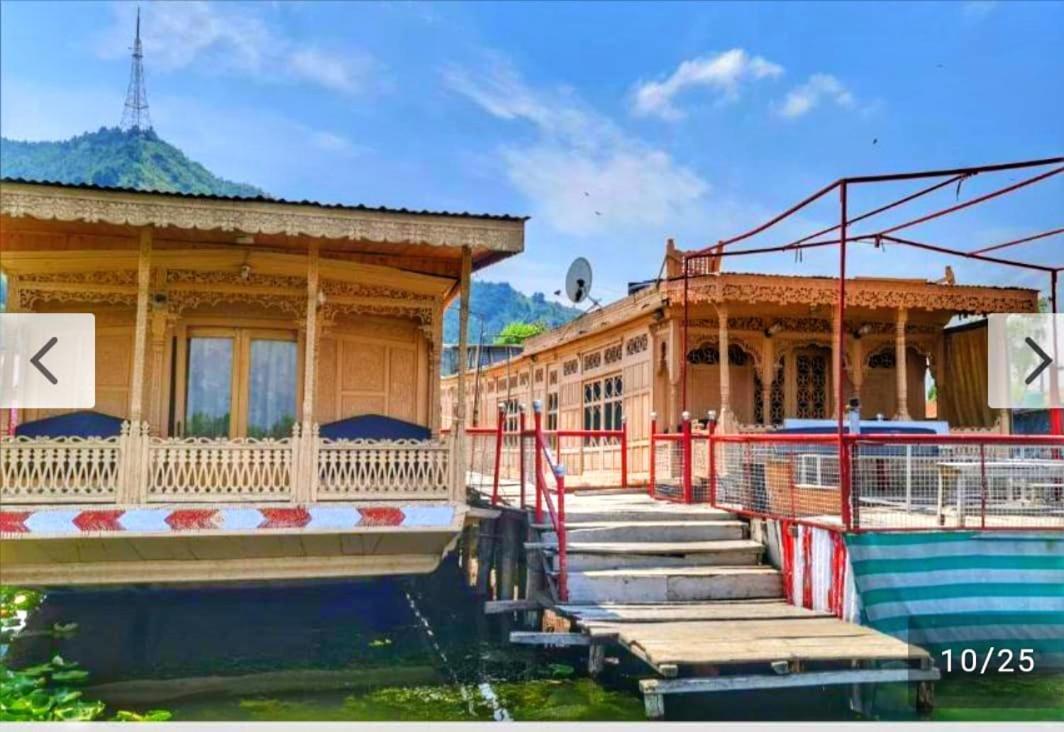 Hotel Lala Rukh Group Of Houseboats Srīnagar Exteriér fotografie