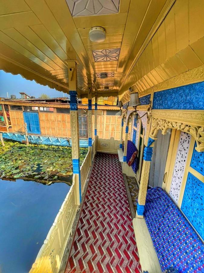 Hotel Lala Rukh Group Of Houseboats Srīnagar Exteriér fotografie